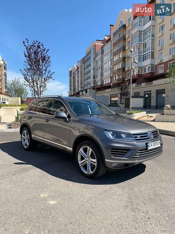 Volkswagen Touran 2015