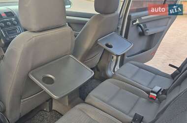 Минивэн Volkswagen Touran 2005 в 