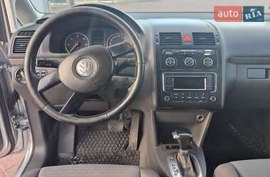 Минивэн Volkswagen Touran 2005 в 