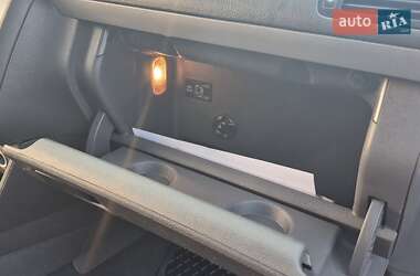 Минивэн Volkswagen Touran 2005 в 