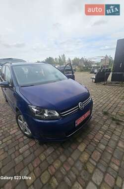 Минивэн Volkswagen Touran 2012 в Сарнах