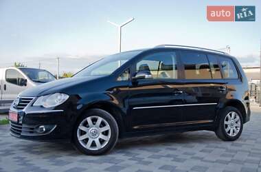 Мінівен Volkswagen Touran 2008 в 