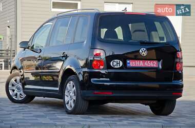 Мінівен Volkswagen Touran 2008 в 