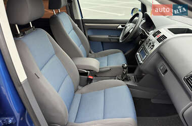 Мінівен Volkswagen Touran 2008 в 