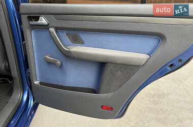Мінівен Volkswagen Touran 2008 в 