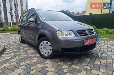 Минивэн Volkswagen Touran 2006 в 