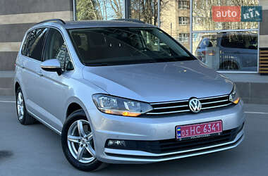 Микровэн Volkswagen Touran 2020 в 