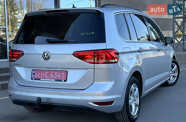 Микровэн Volkswagen Touran 2020 в 