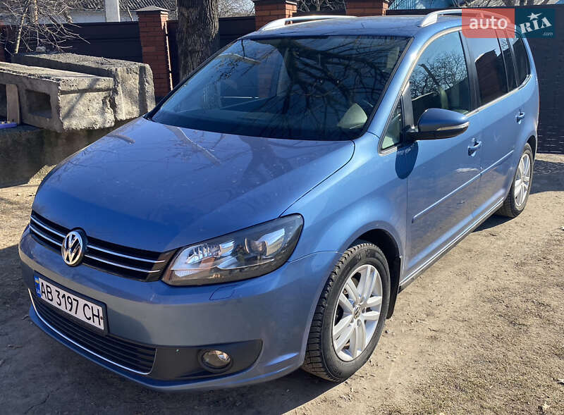 Мінівен Volkswagen Touran 2012 в Чечельнику
