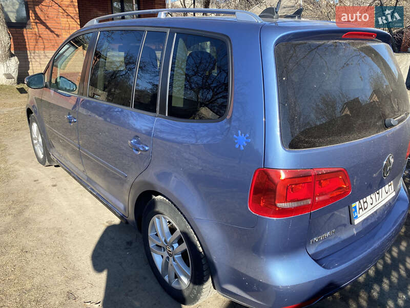 Мінівен Volkswagen Touran 2012 в Чечельнику