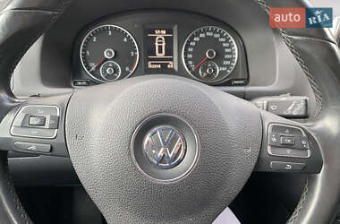 Минивэн Volkswagen Touran 2012 в 