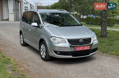 Мінівен Volkswagen Touran 2007 в Хмельницькому
