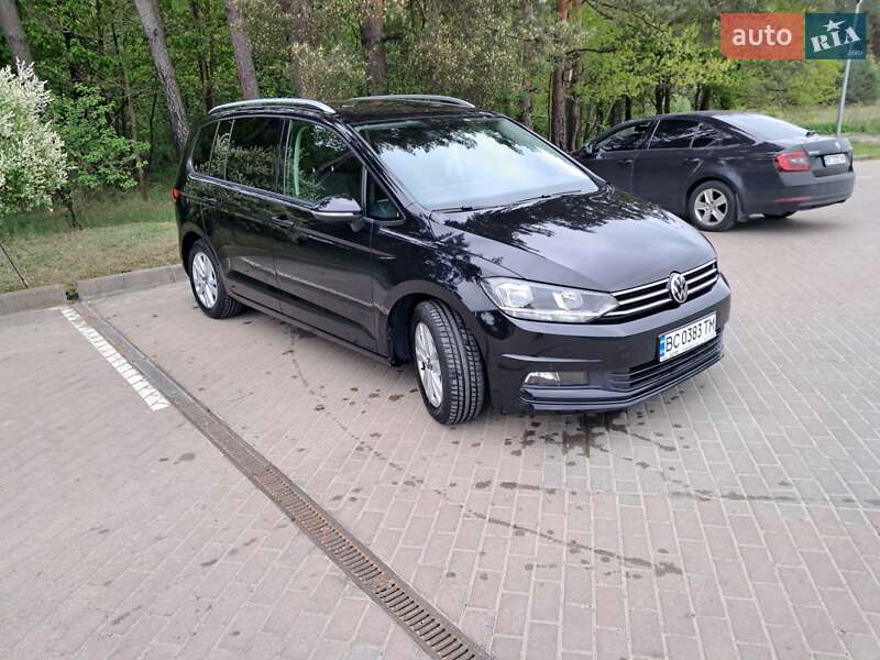 Мікровен Volkswagen Touran 2020 в Львові