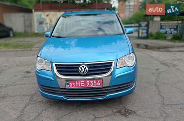 Мінівен Volkswagen Touran 2007 в 