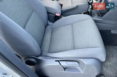 Мінівен Volkswagen Touran 2008 в 