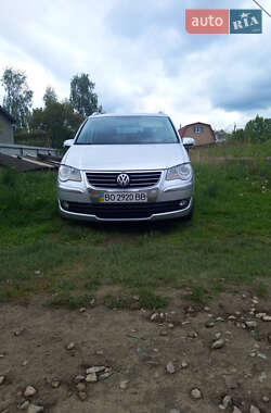 Мінівен Volkswagen Touran 2009 в 