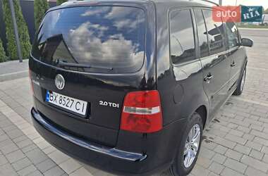 Мінівен Volkswagen Touran 2004 в 