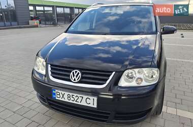Мінівен Volkswagen Touran 2004 в 