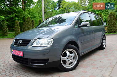 Мінівен Volkswagen Touran 2007 в 