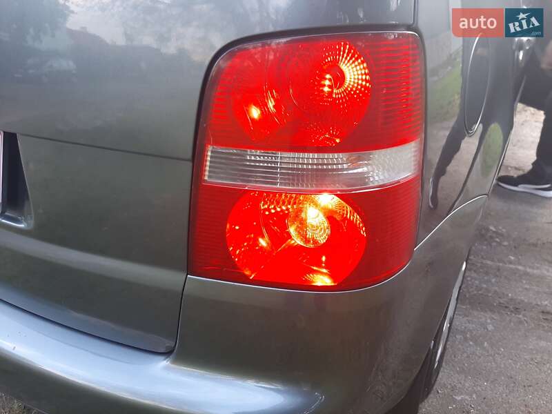 Минивэн Volkswagen Touran 2004 в Полтаве