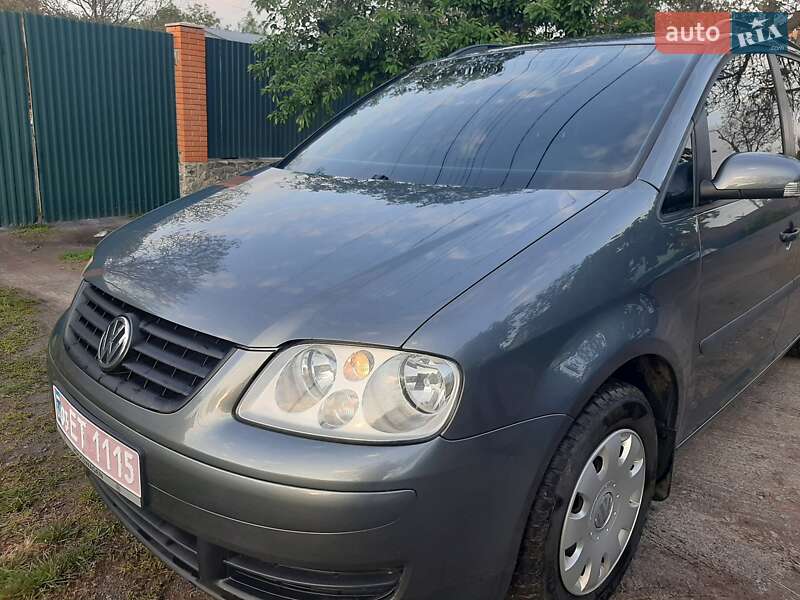 Минивэн Volkswagen Touran 2004 в Полтаве