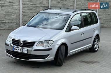 Минивэн Volkswagen Touran 2007 в Виннице