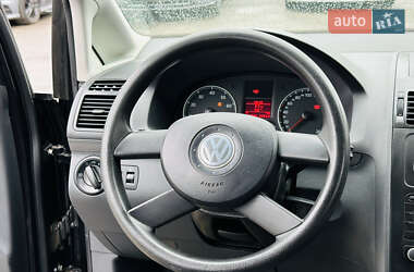 Минивэн Volkswagen Touran 2004 в 