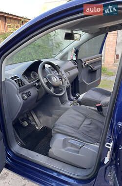 Мінівен Volkswagen Touran 2003 в 