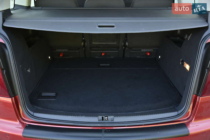 Мінівен Volkswagen Touran 2007 в Бердичеві