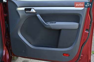 Минивэн Volkswagen Touran 2007 в 