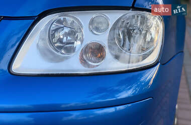 Минивэн Volkswagen Touran 2005 в 