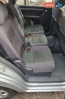 Минивэн Volkswagen Touran 2006 в 