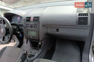 Минивэн Volkswagen Touran 2006 в 