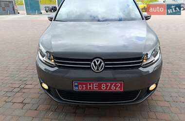 Мінівен Volkswagen Touran 2011 в 