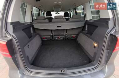 Мінівен Volkswagen Touran 2011 в 