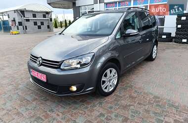 Мінівен Volkswagen Touran 2011 в 