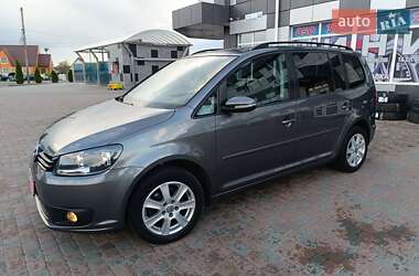 Мінівен Volkswagen Touran 2011 в 