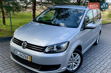 Минивэн Volkswagen Touran 2010 в Дрогобыче
