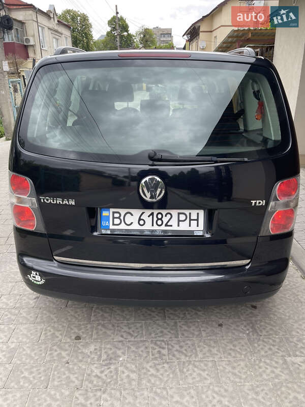 Мінівен Volkswagen Touran 2003 в Львові