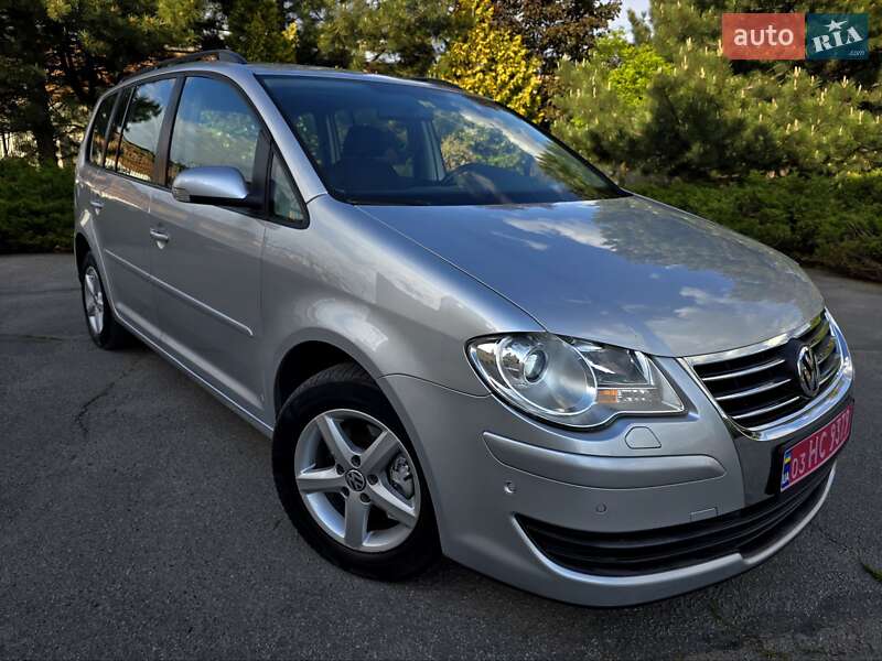 Volkswagen Touran 2009