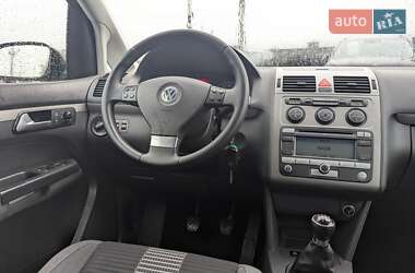 Минивэн Volkswagen Touran 2009 в 