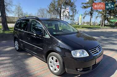 Минивэн Volkswagen Touran 2006 в Вознесенске