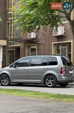 Минивэн Volkswagen Touran 2008 в 