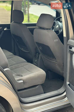 Минивэн Volkswagen Touran 2008 в 