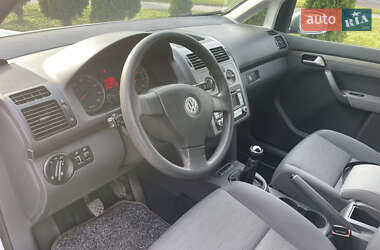 Мінівен Volkswagen Touran 2008 в 