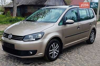 Мінівен Volkswagen Touran 2011 в Старій Вижівці