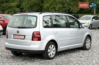 Минивэн Volkswagen Touran 2008 в 