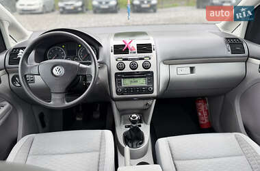 Минивэн Volkswagen Touran 2008 в 