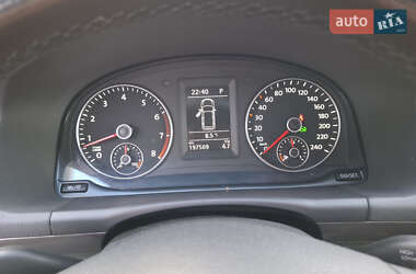 Минивэн Volkswagen Touran 2013 в 