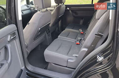 Минивэн Volkswagen Touran 2013 в 